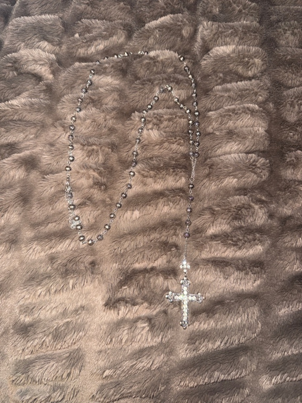 Stylish Silver Crystal Cross Rosary Necklace - Women Jewelry